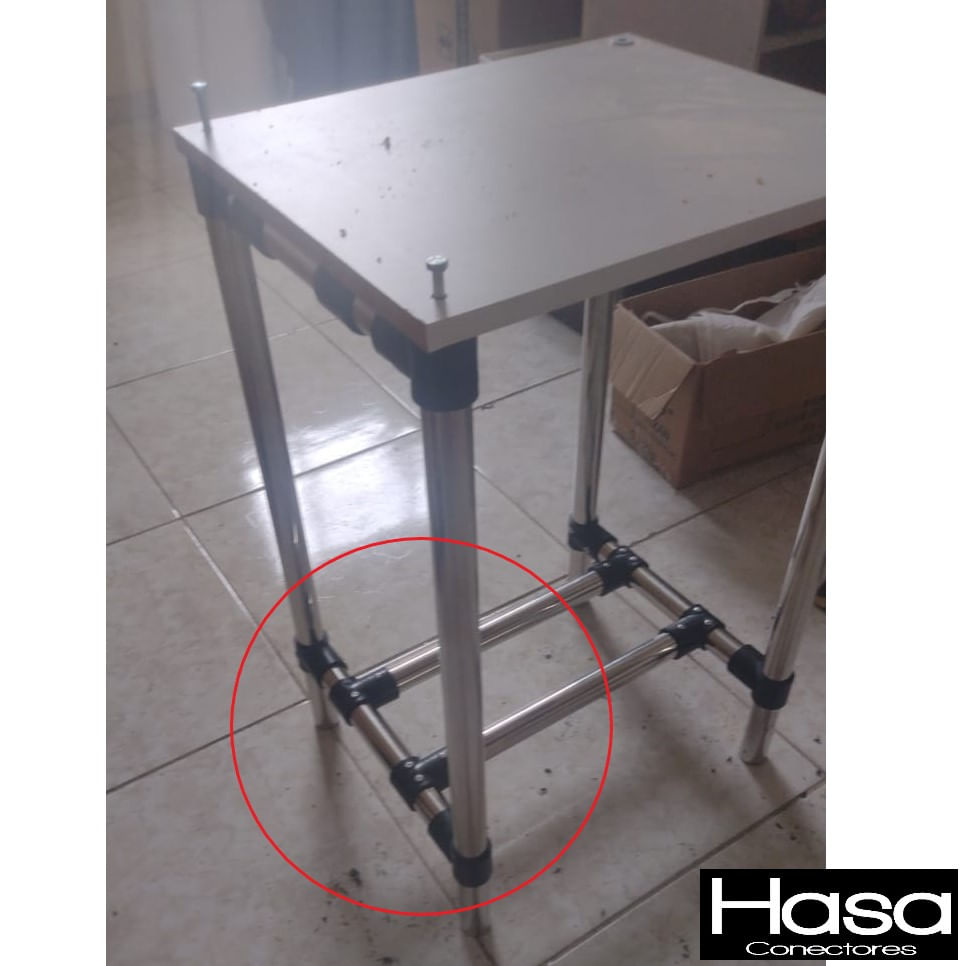 CONECTOR PARA TUBOS - Y 3810  COM PARAFUSOS